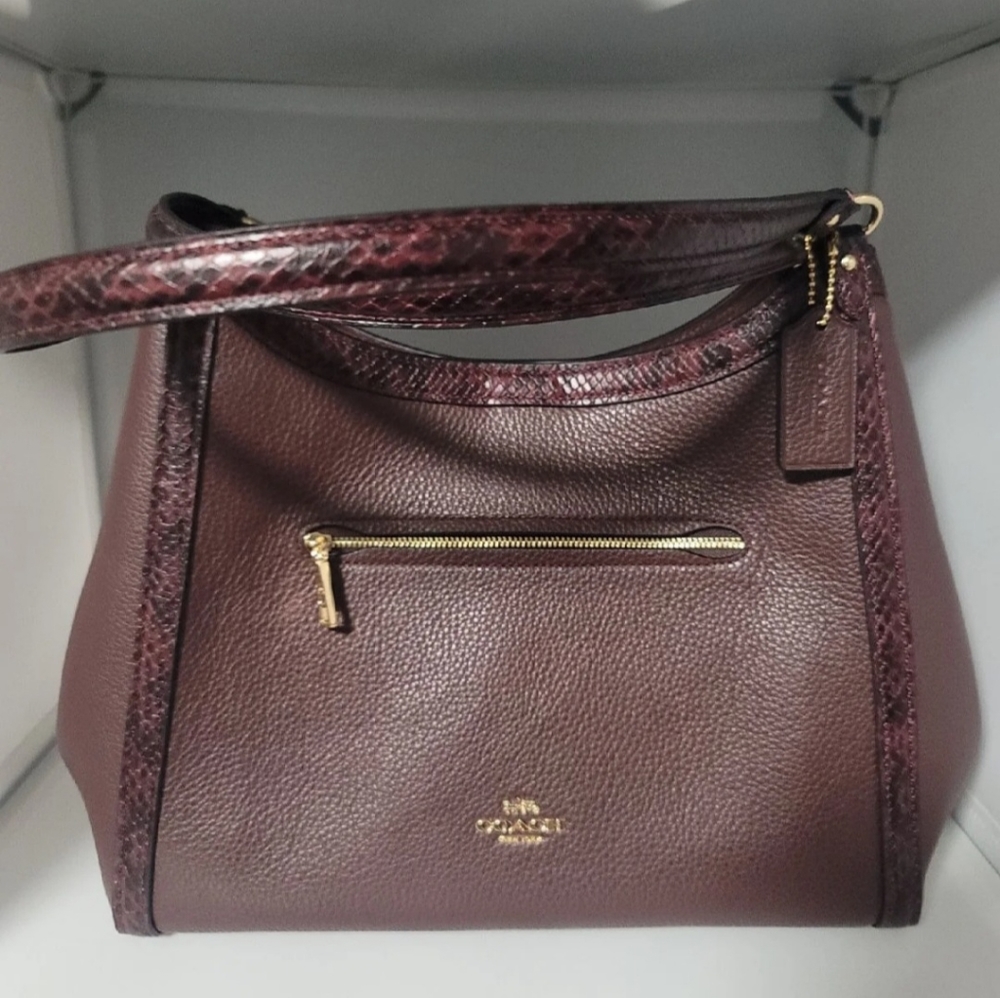 COACH SHOULDER CRANBERRY PURSE